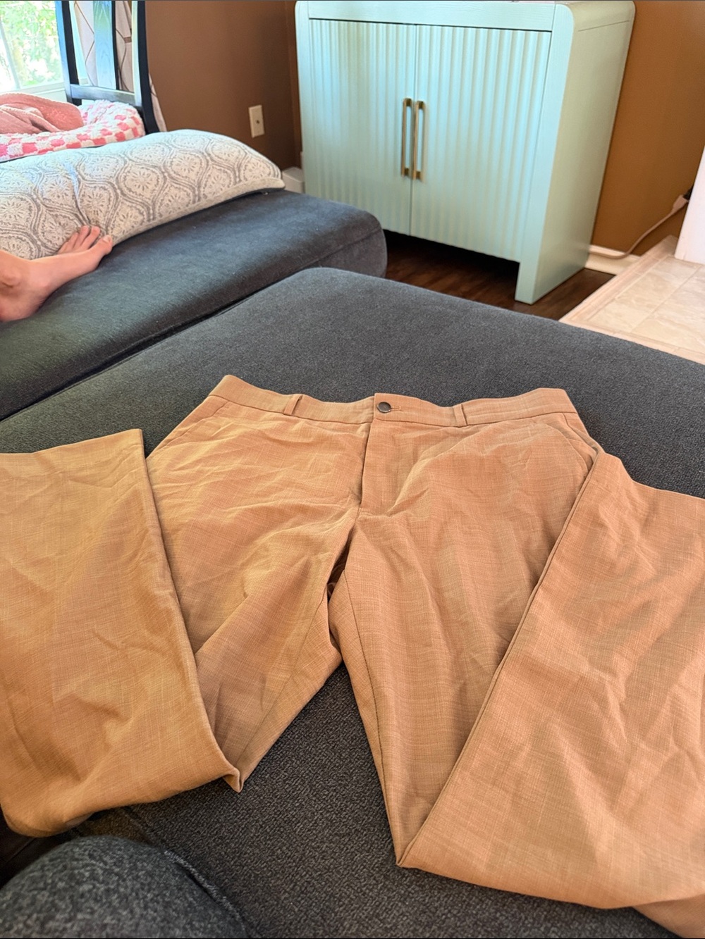 Men's Slim Tan Chinos - Versatile Everyday Pants